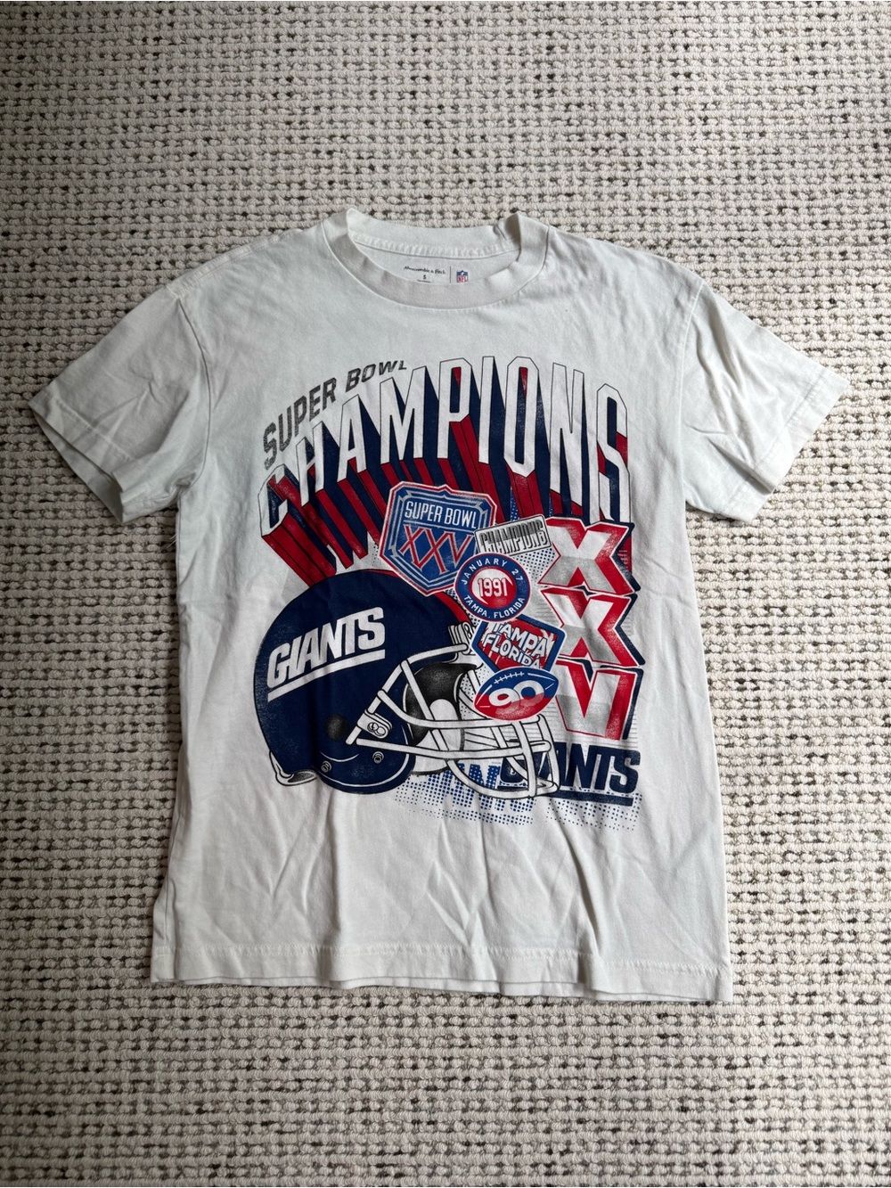 Abercrombie & Fitch Cream NY Giants Logo Tee